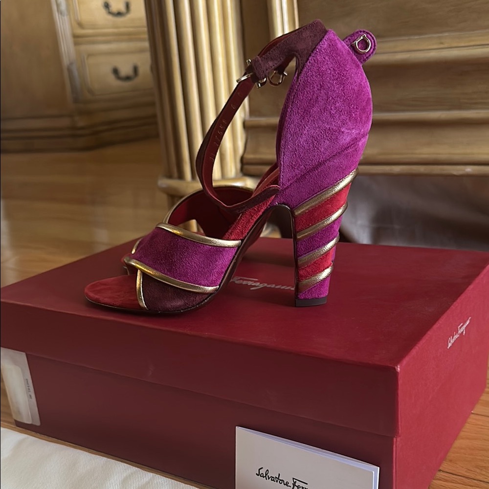 Salvatore Ferragamo Purple/Magenta/Red/Gold Suede Heels 6 size